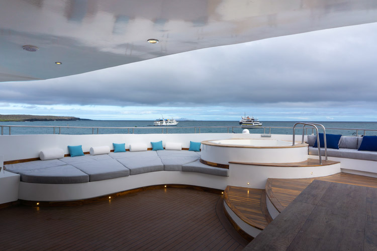 2018 Galapagos Infinity à louer (photo 7)
