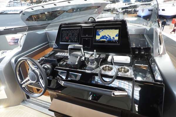2026 SOLARIS POWER 40 F OPEN OUTBOARD en venta (photo 9)