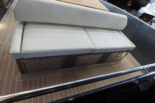 2026 SOLARIS POWER 40 F OPEN OUTBOARD en venta (photo 10)