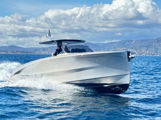 2024 Solaris Power 44 Open te koop (photo 1)