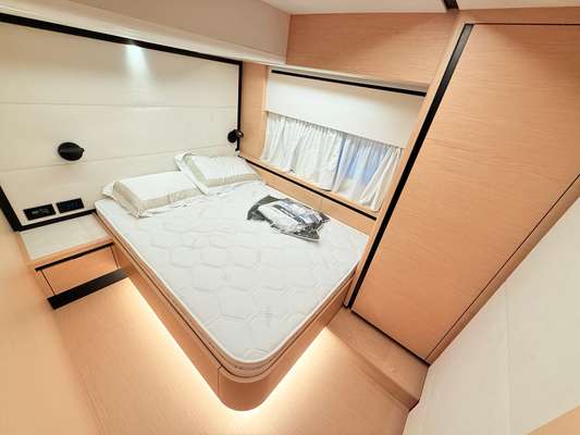 2026 SOLARIS POWER 60 OPEN en venta (photo 11)
