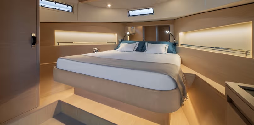 2026 Solaris Power 44 Open in vendita (photo 9)