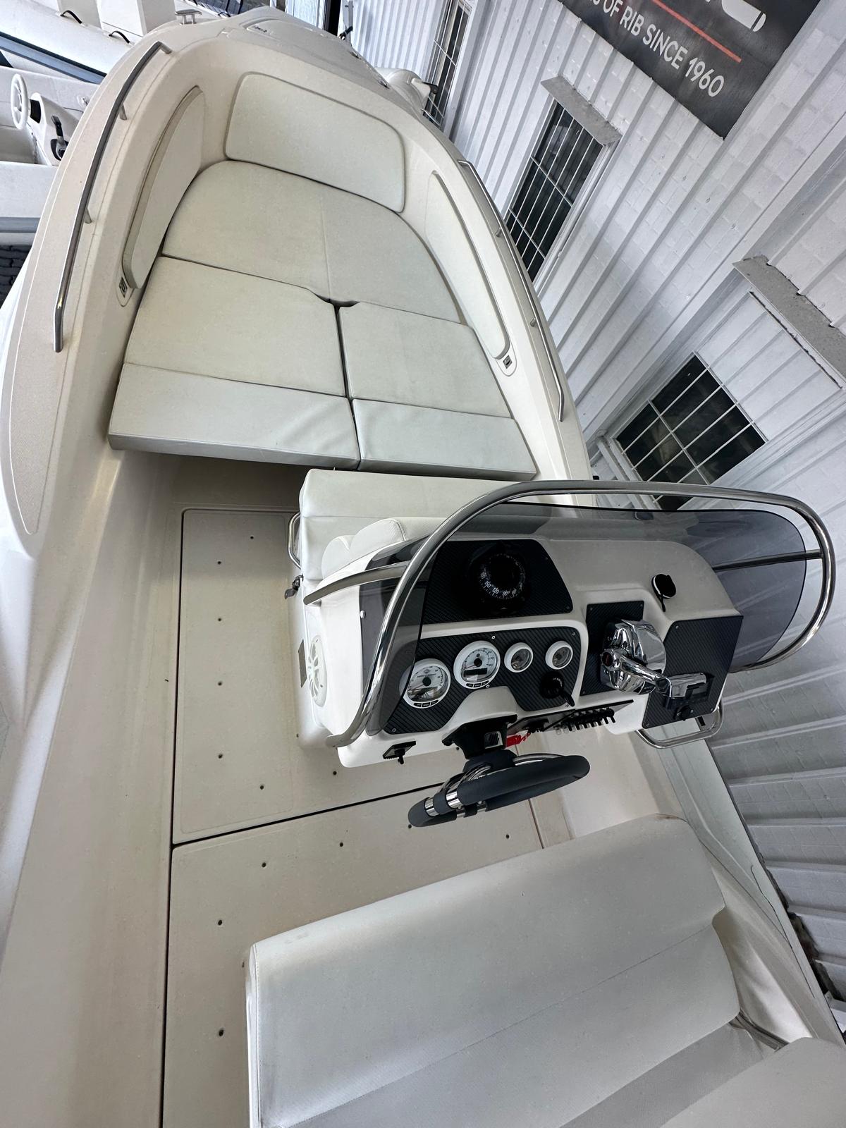 2017 ZAR 75 Suite en venta (photo 17)