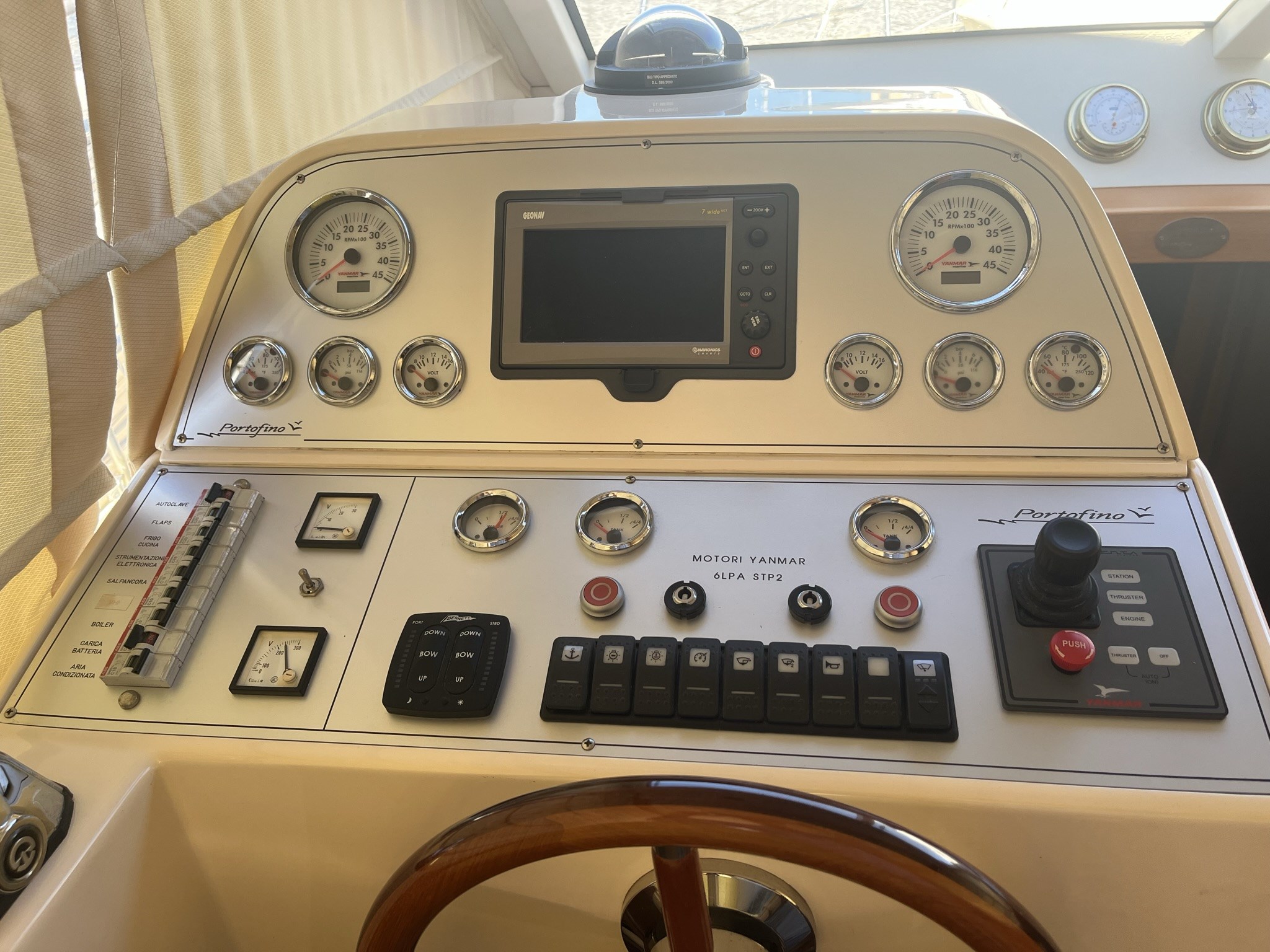2010 Portofino Marine 11 Fly in vendita (photo 12)