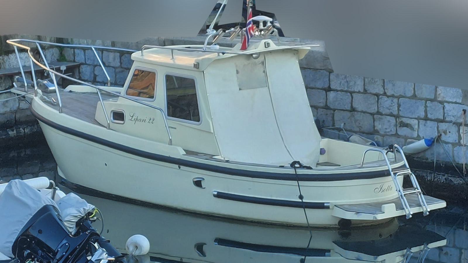 1988 Cantieri Comisa Lipari 22 for sale (photo 1)