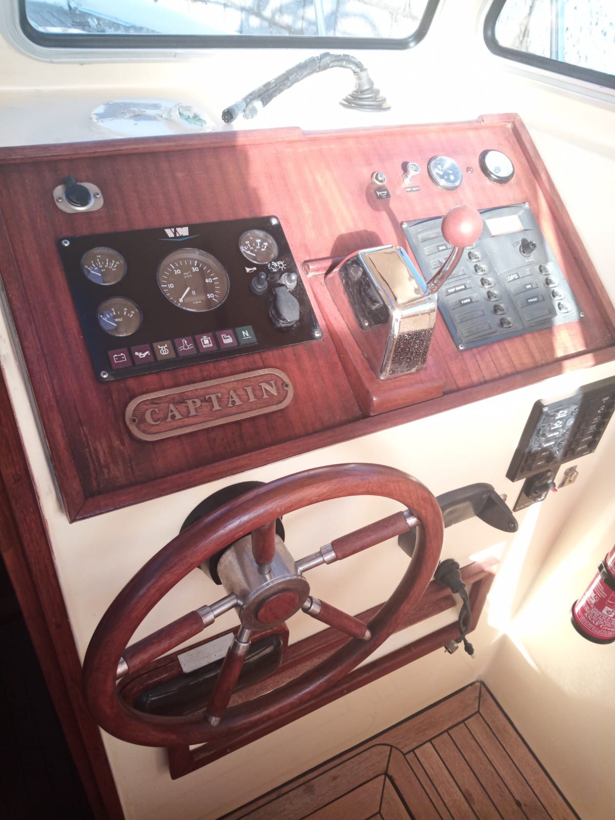 1988 Cantieri Comisa Lipari 22 for sale (photo 10)