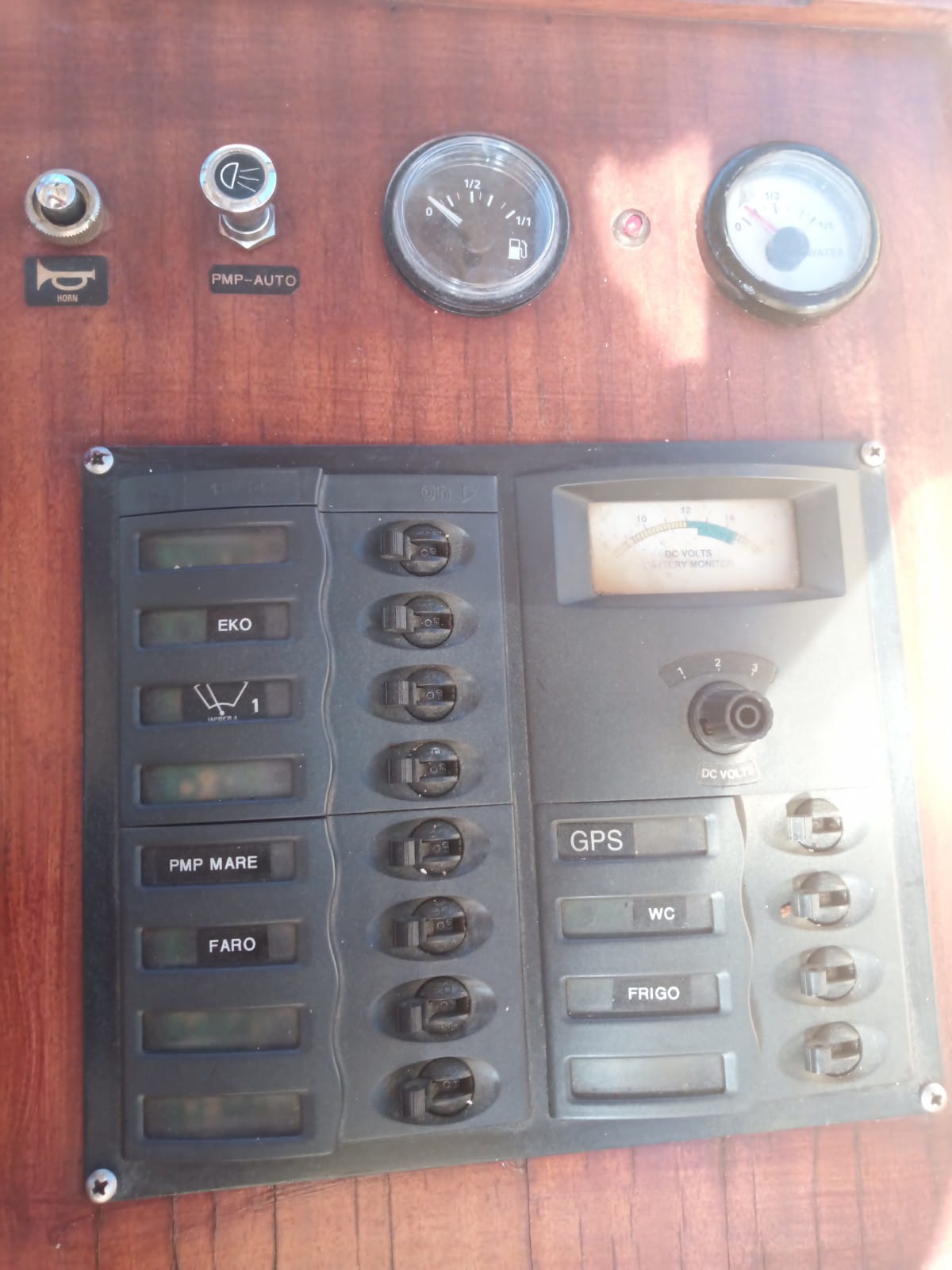 1988 Cantieri Comisa Lipari 22 for sale (photo 12)