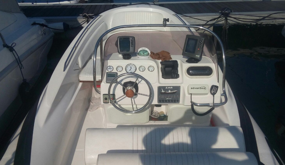 2004 ZAR Formenti 65 Suite a noleggio (photo 25)