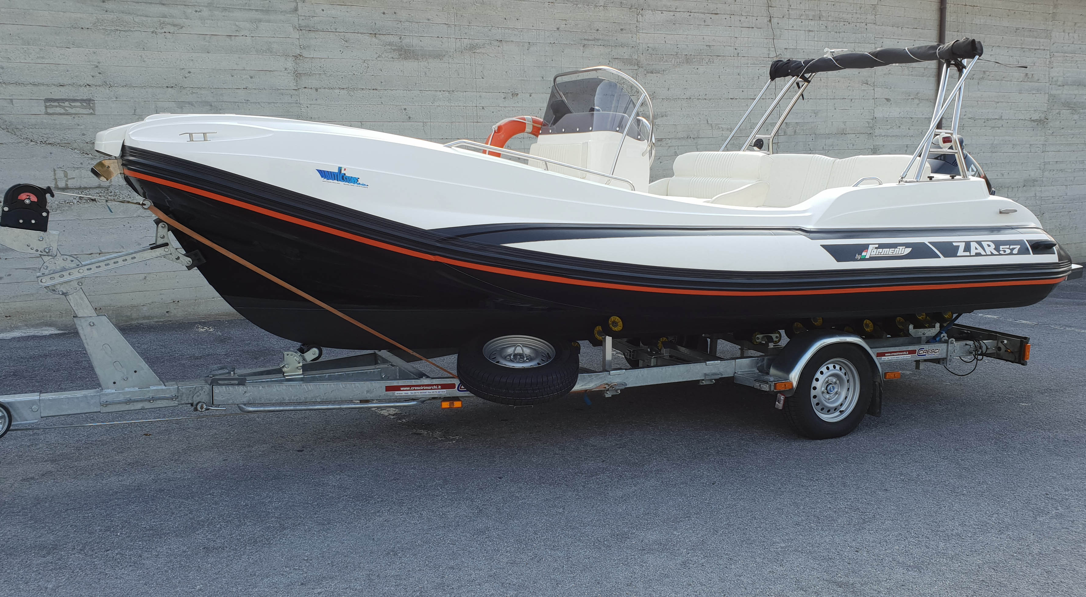 2011 ZAR FORMENTI 57 Well Deck te huur (photo 2)