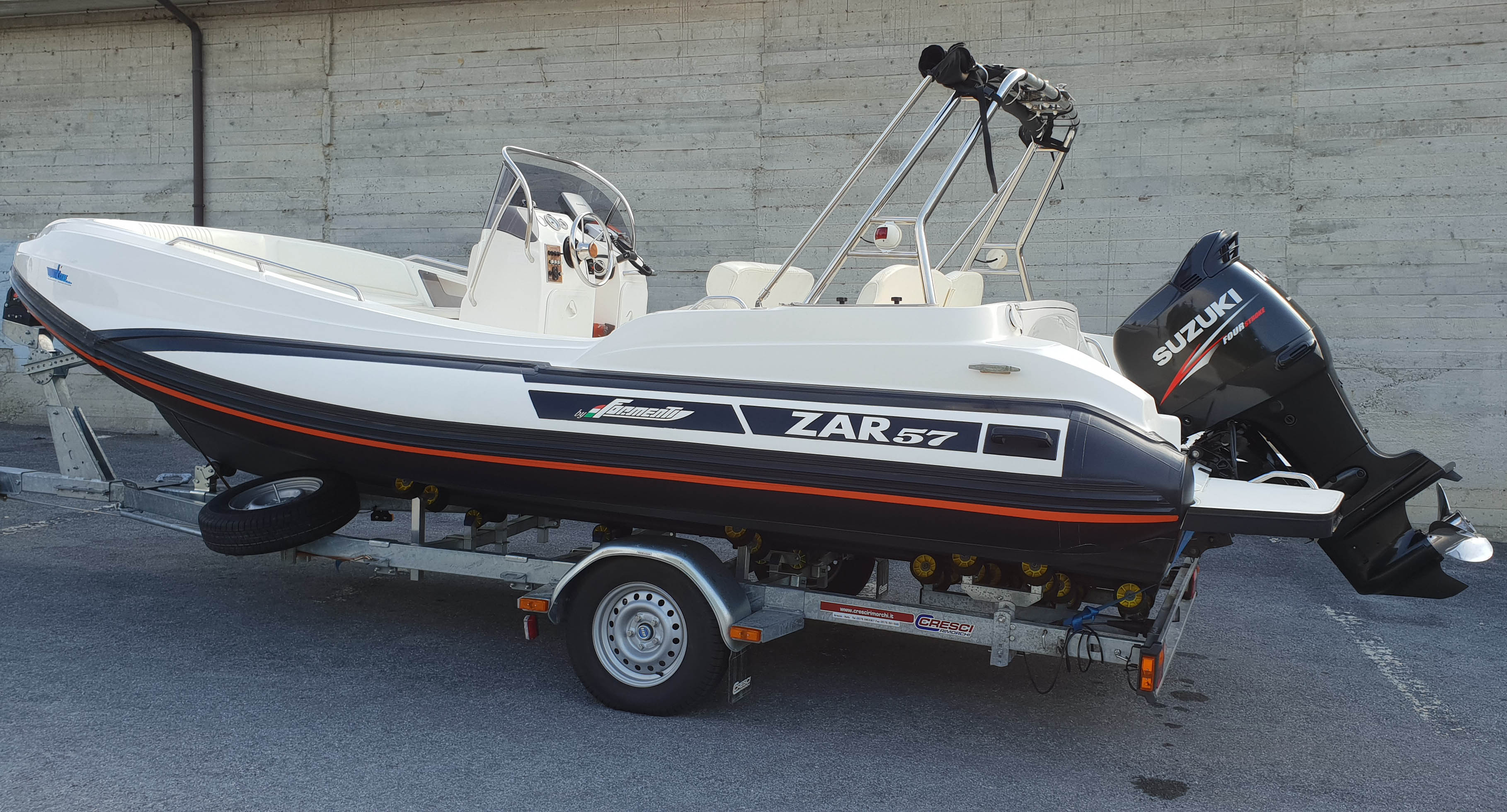 2011 ZAR FORMENTI 57 Well Deck te huur (photo 3)