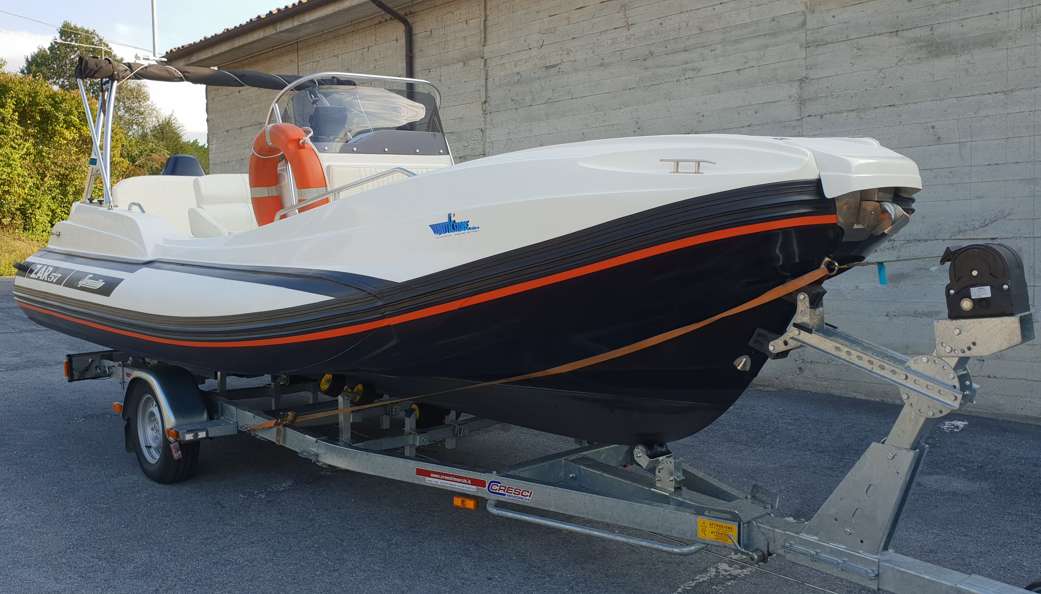 2011 ZAR FORMENTI 57 Well Deck te huur (photo 4)