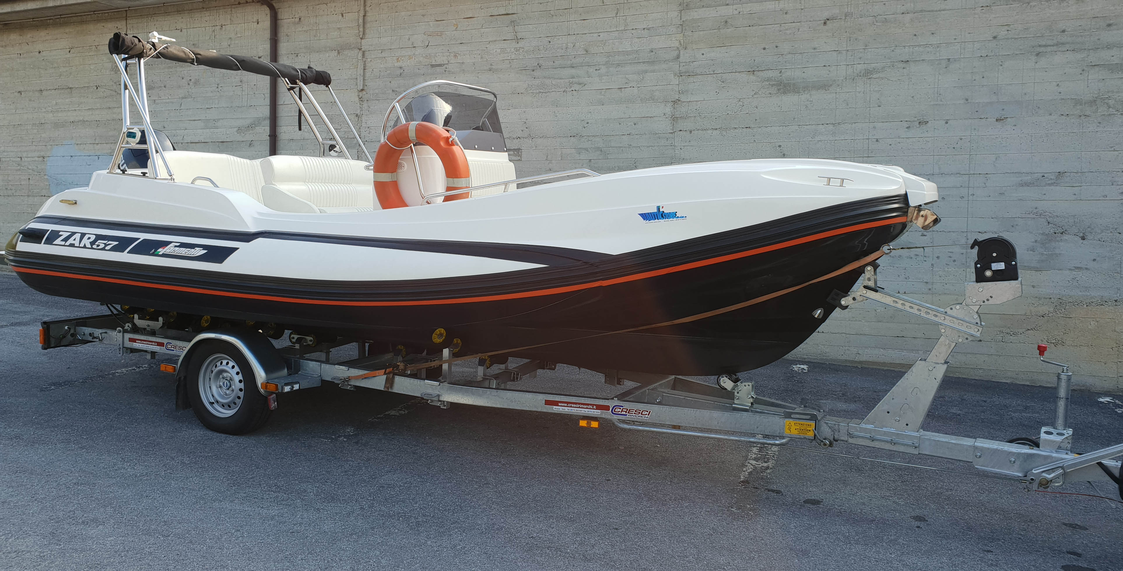2011 ZAR FORMENTI 57 Well Deck te huur (photo 5)