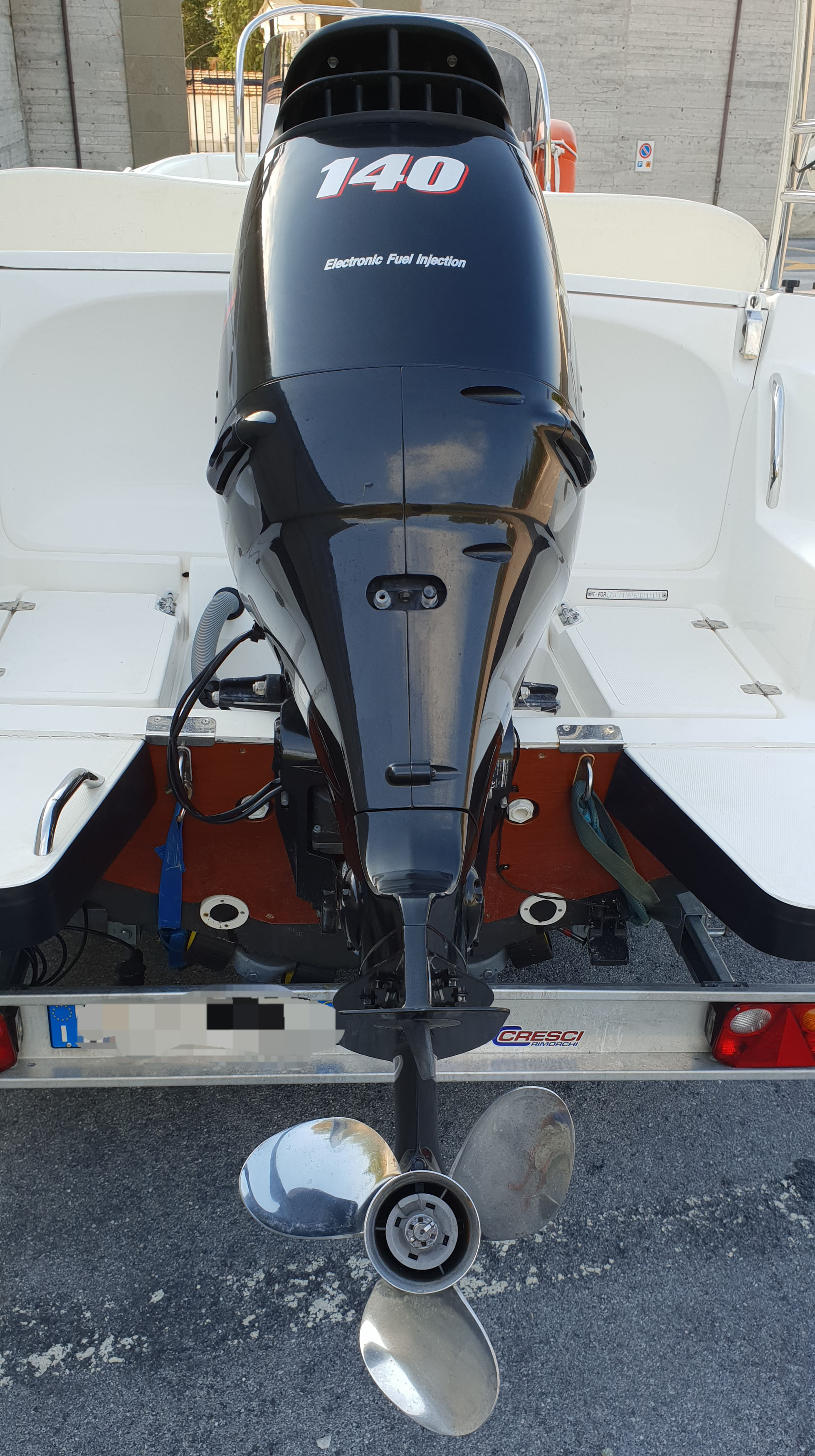 2011 ZAR FORMENTI 57 Well Deck te huur (photo 13)