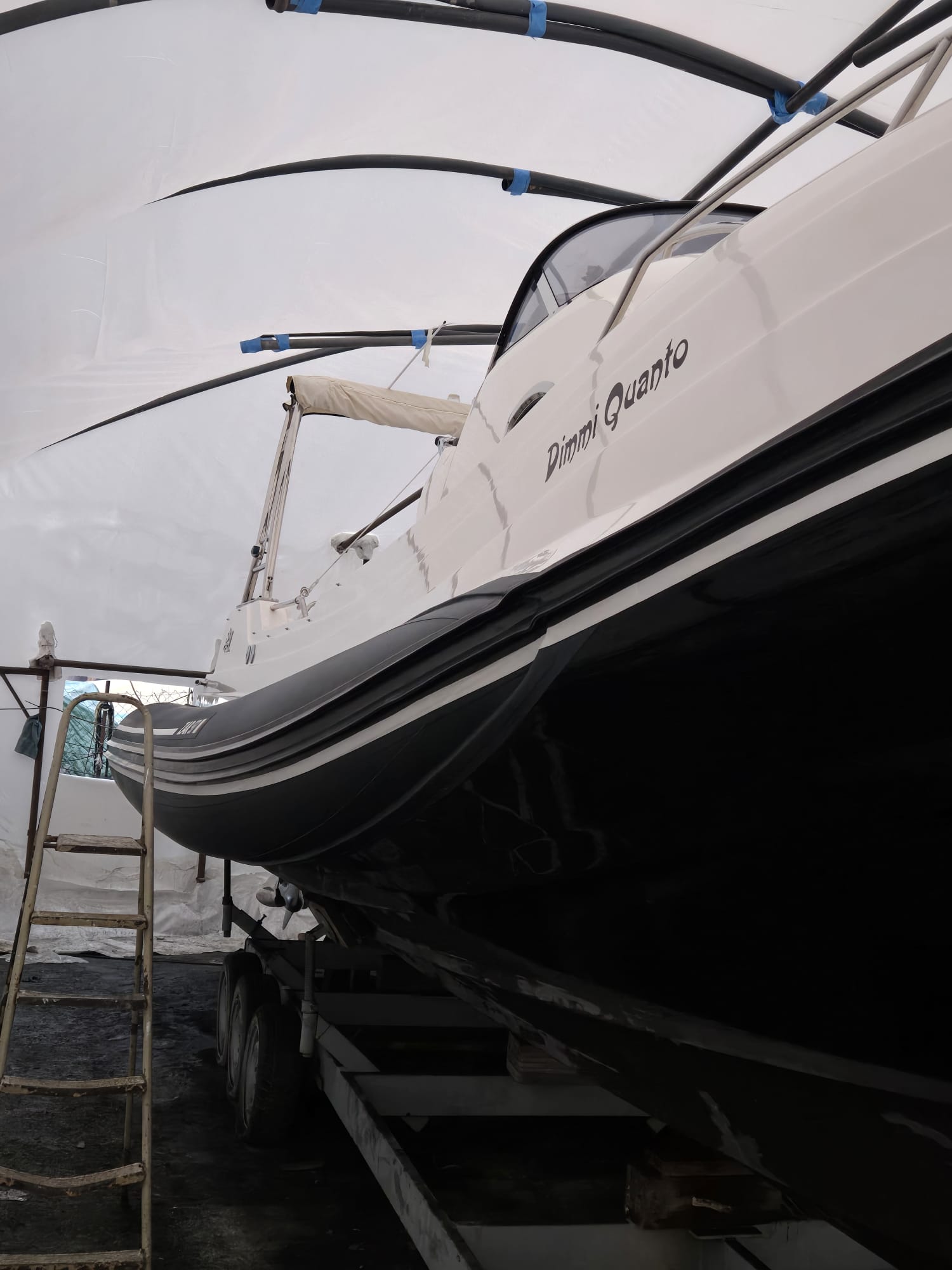 2010 Zar Formenti 97 Skydeck en alquiler (photo 10)
