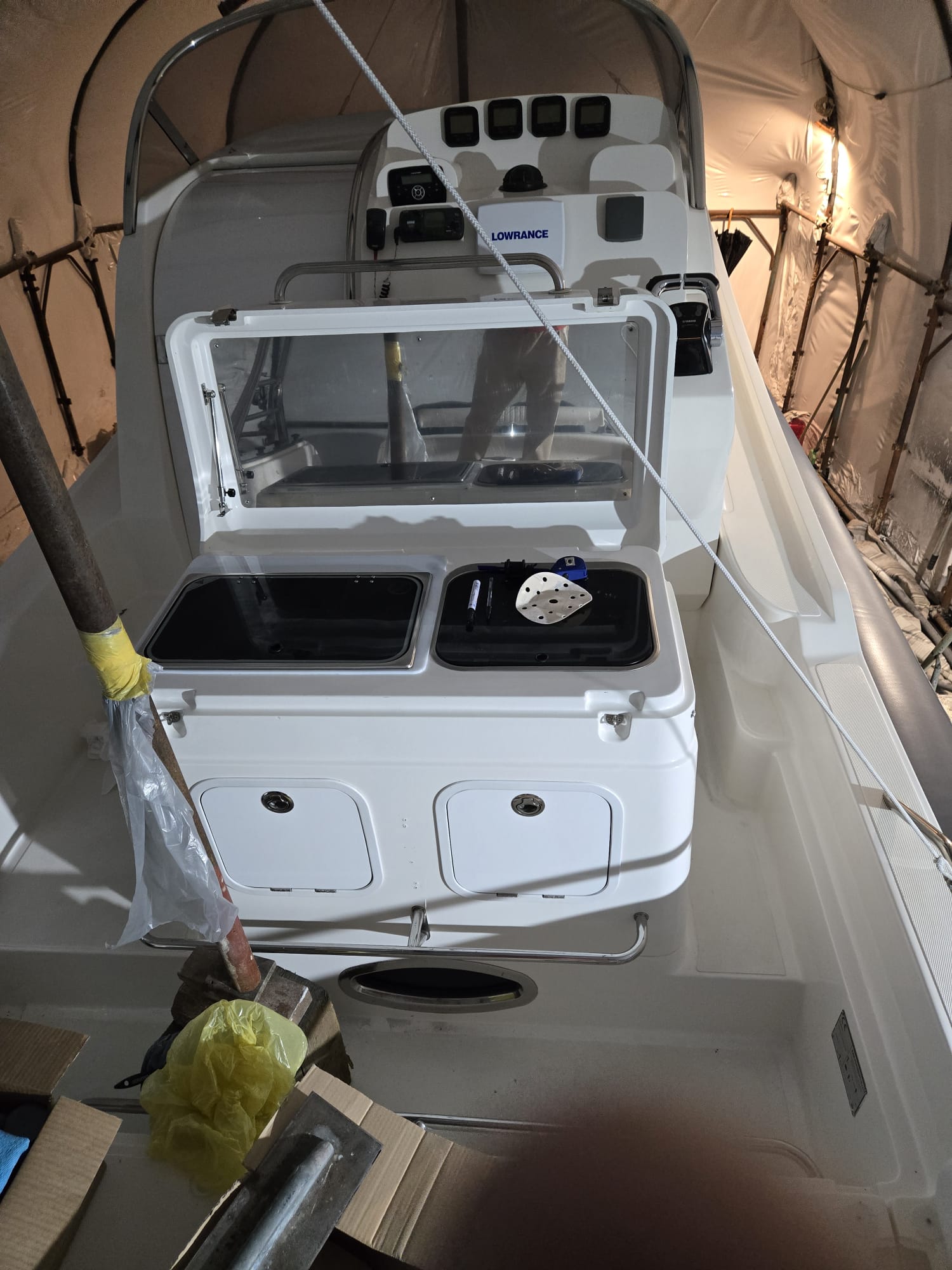 2010 Zar Formenti 97 Skydeck en alquiler (photo 19)