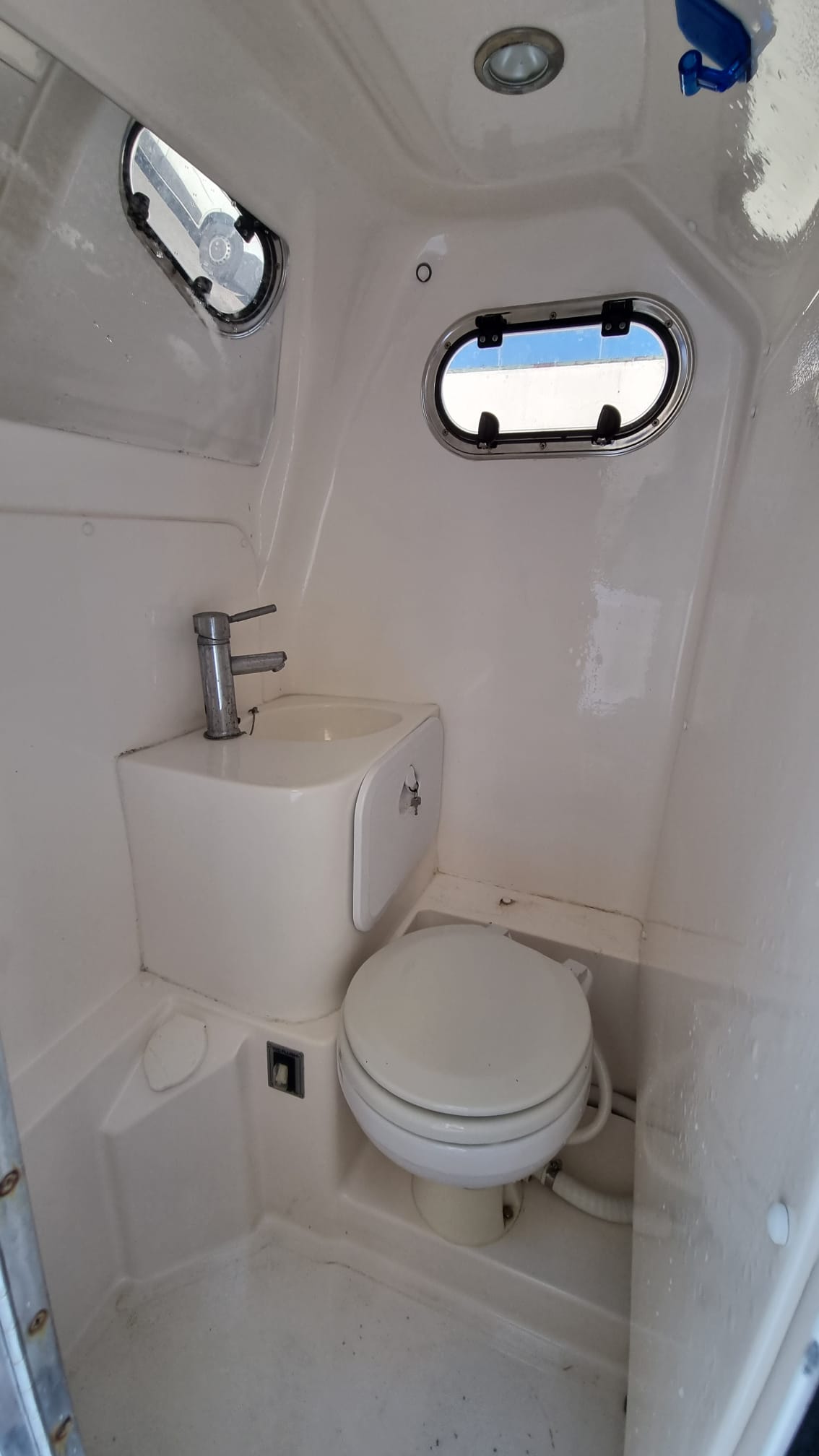 2013 ZAR Formenti 75 Suite Plus for charter (photo 6)