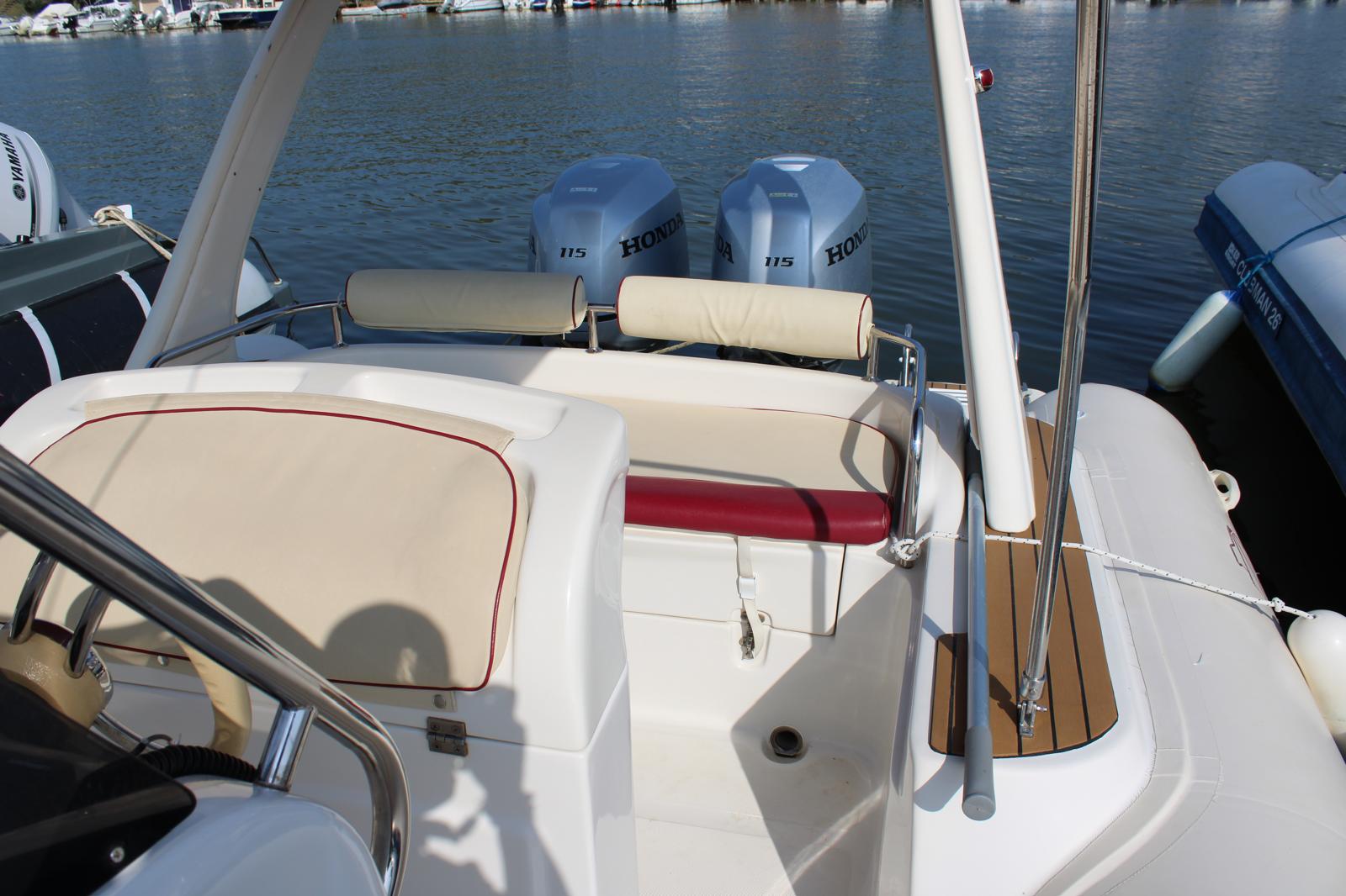 2014 Colbac Shark 720 te huur (photo 12)