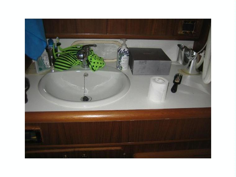 1997 Portofino 10 Fly te koop (photo 29)