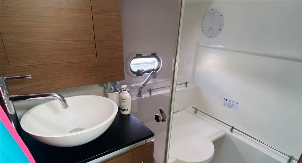 2018 Jeanneau Cap Camarat 10.50 WA en venta (photo 17)