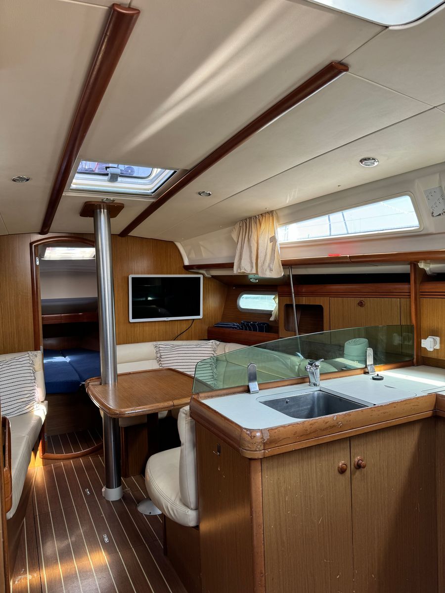 2009 Jeanneau Sun Odyssey 36i para fretamento (photo 2)