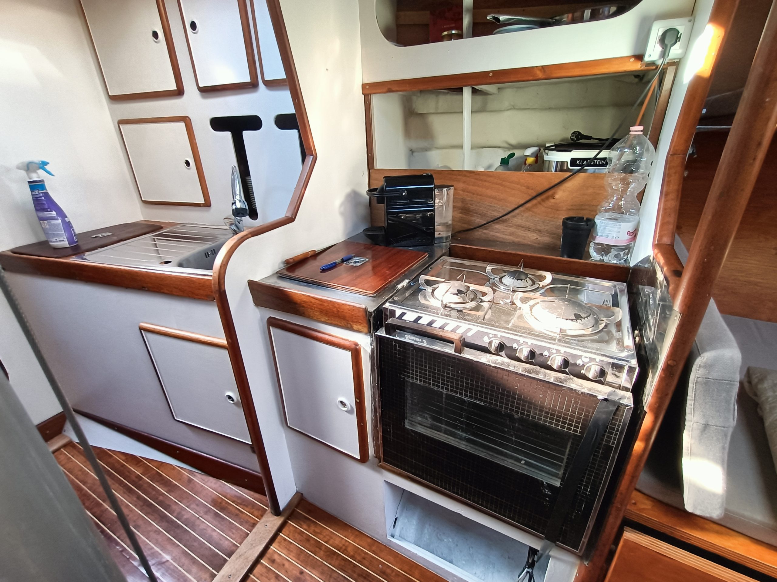 2022 Orca 43 for charter (photo 6)