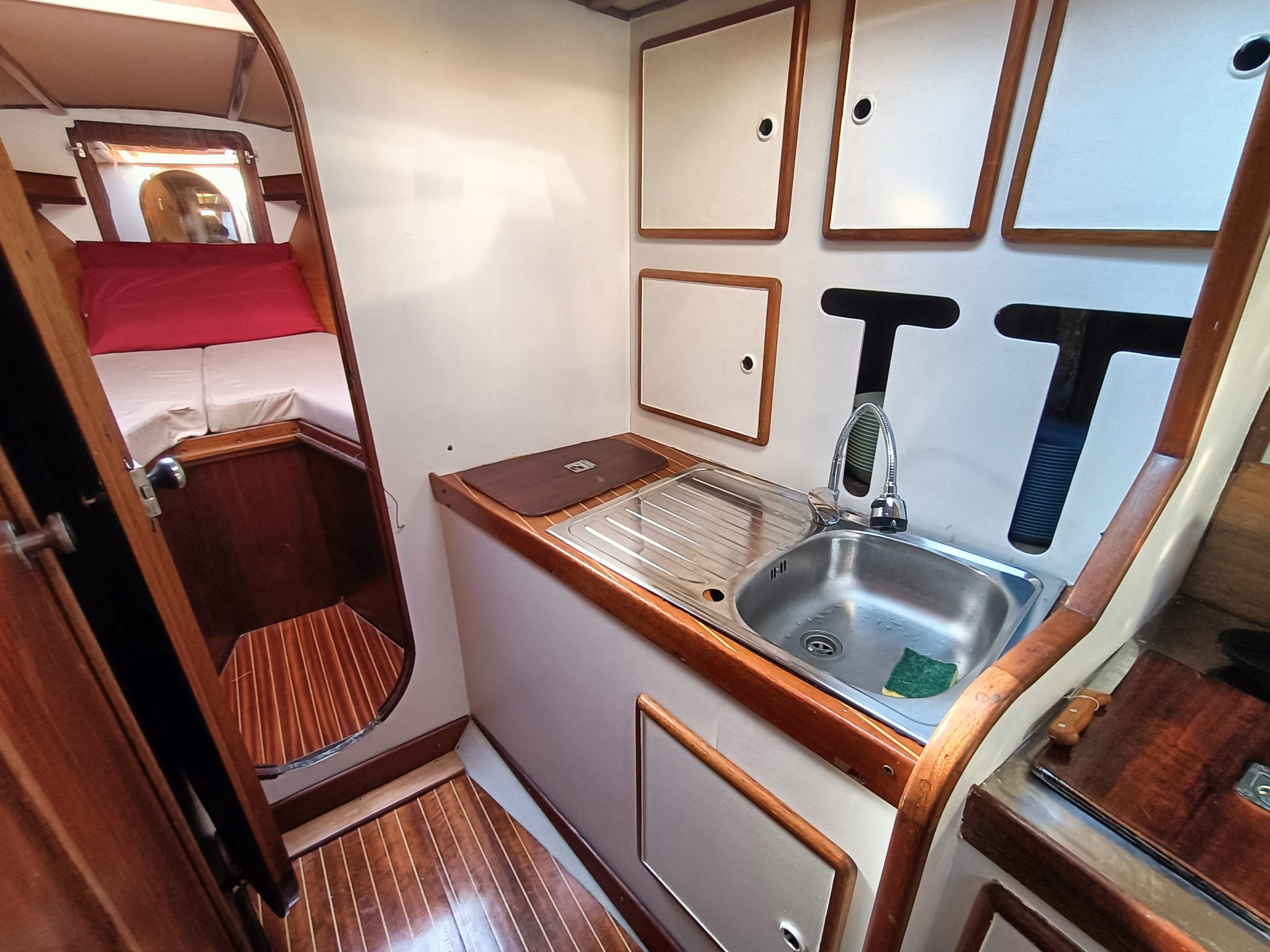 2022 Orca 43 for charter (photo 8)