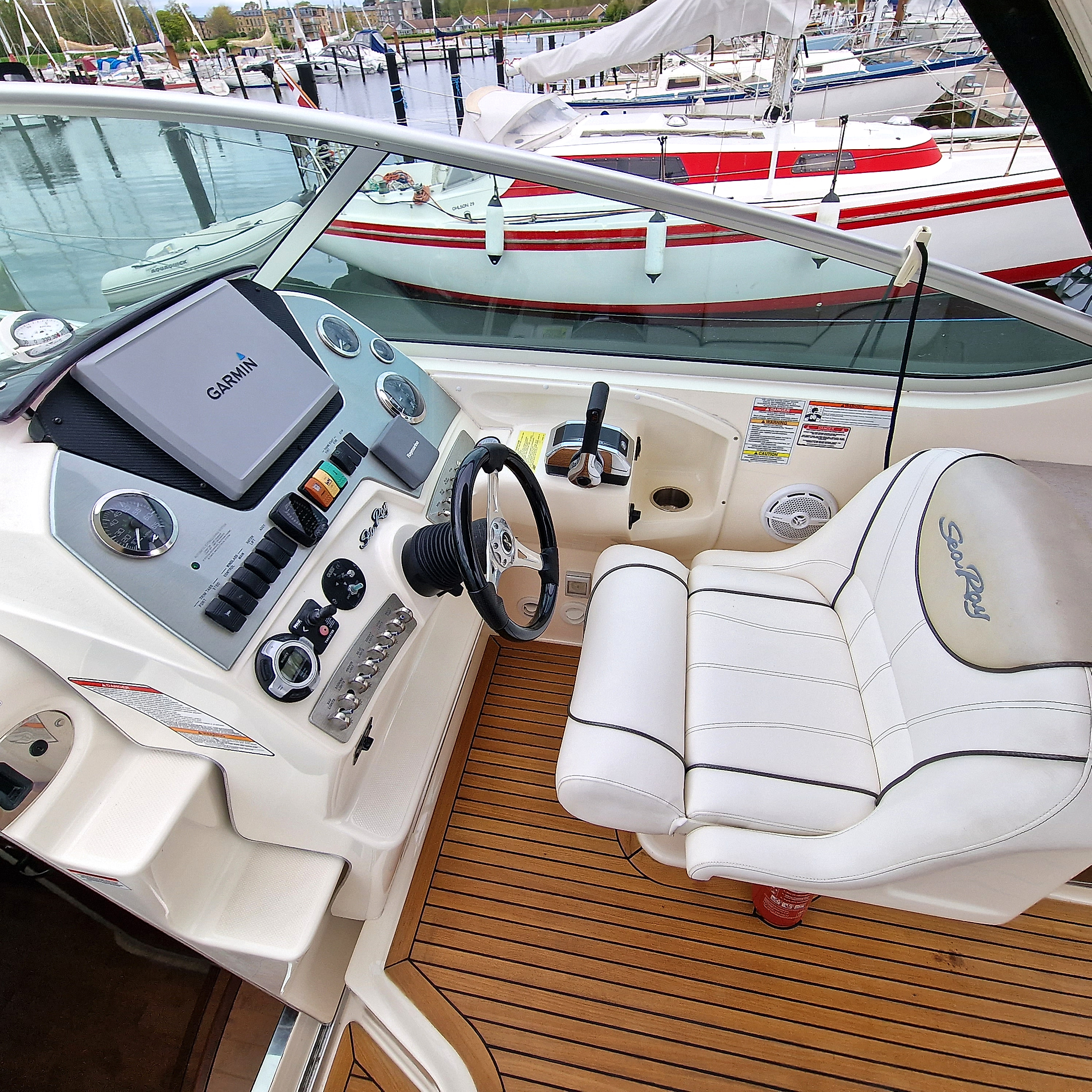 2011 Sea Ray 305 Sundancer en venta (photo 13)