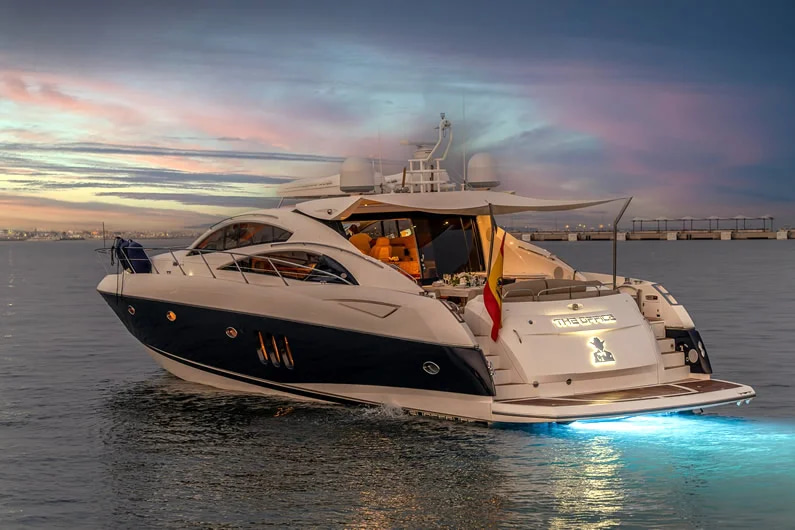 2025 Sunseeker Predator 72 zu chartern (photo 2)