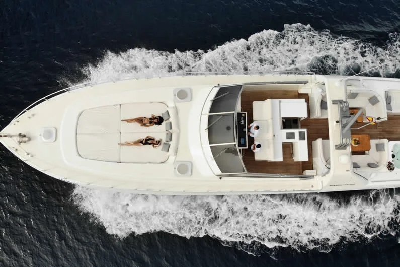 2025 Mangusta 80 à louer (photo 8)