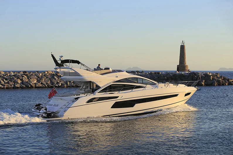 2025 Sunseeker 68 Sport Yacht for charter (photo 2)
