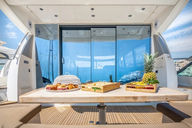 2025 Prestige 500 S en alquiler (photo 9)