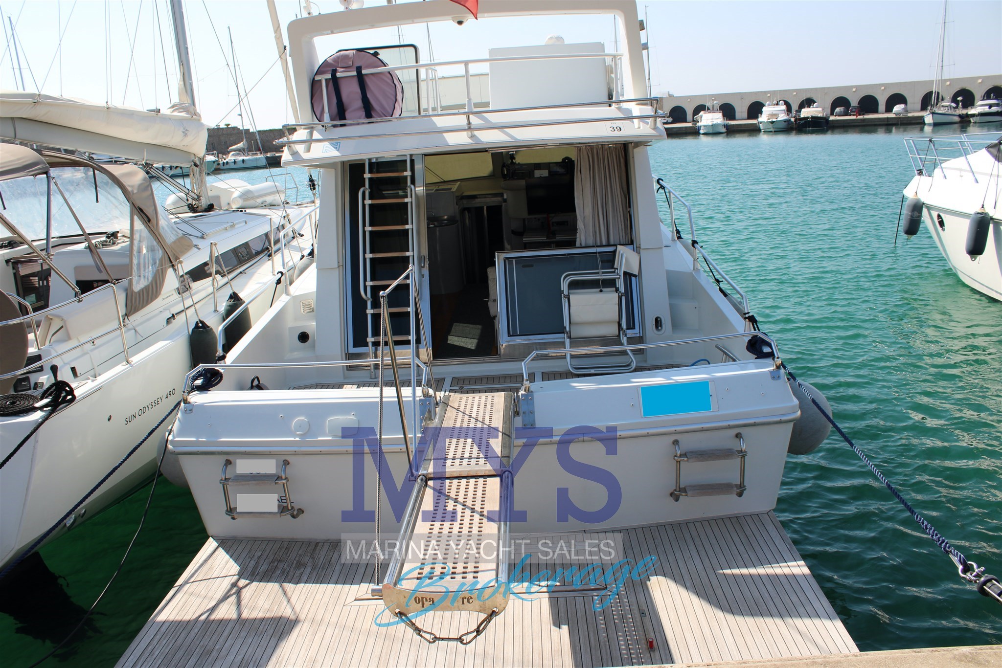 1991 Ferretti Yachts Ferretti 39 Fly à vendre (photo 2)