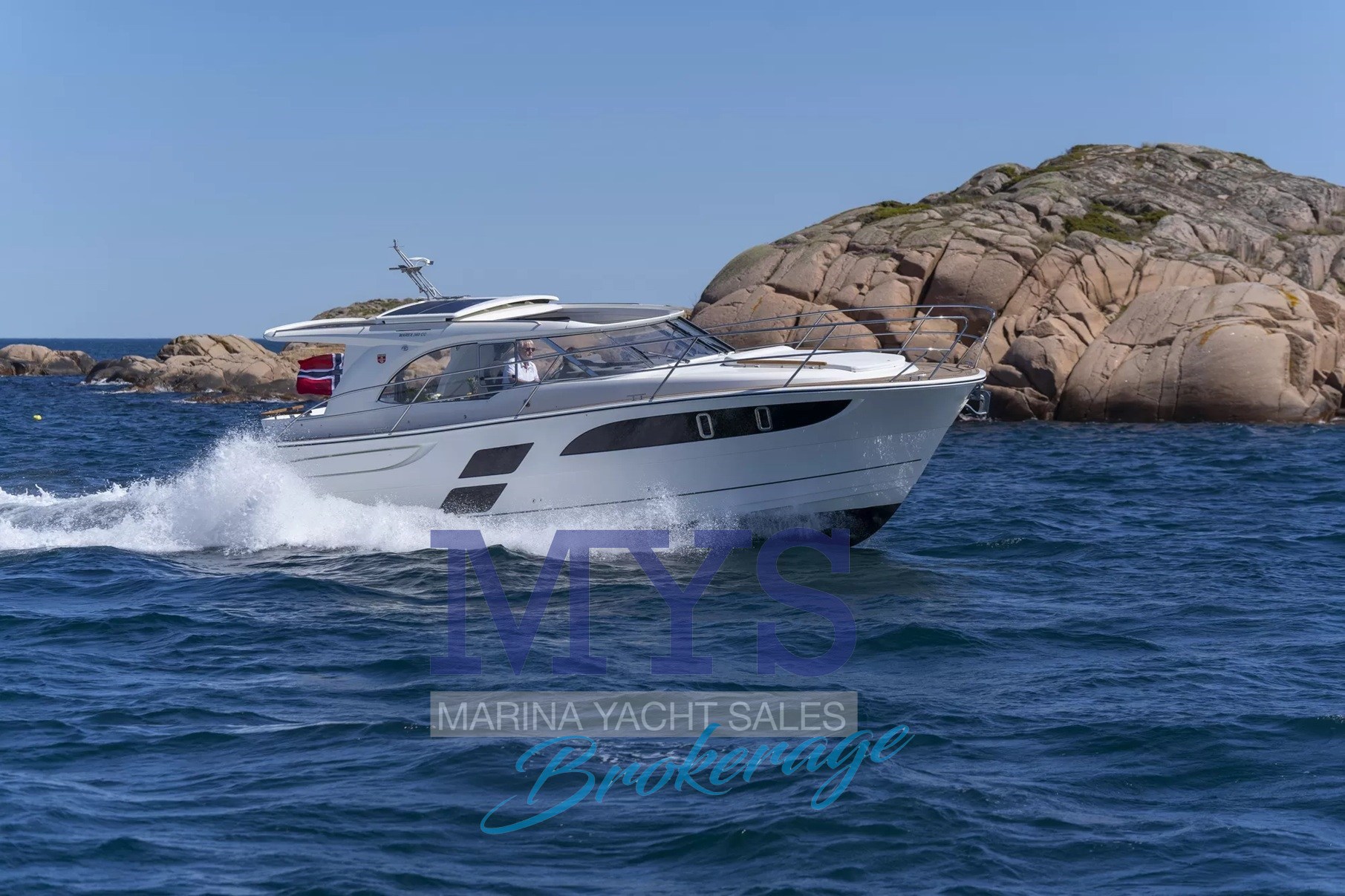 2025 Marex 360 Cabriolet Cruiser à vendre (photo 2)