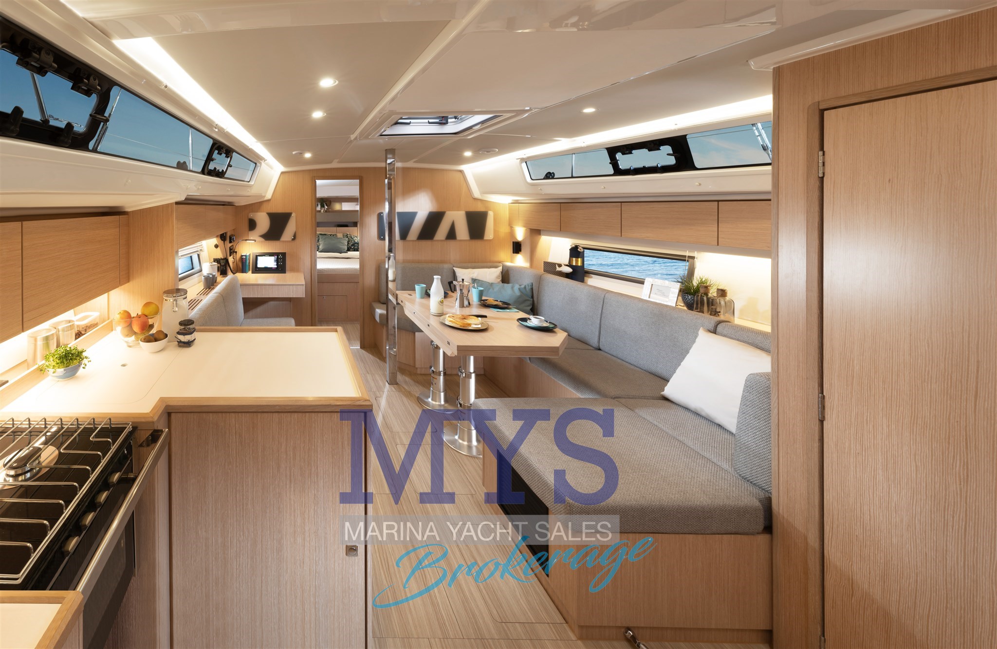 2022 Bavaria C42 na sprzedaż (photo 8)