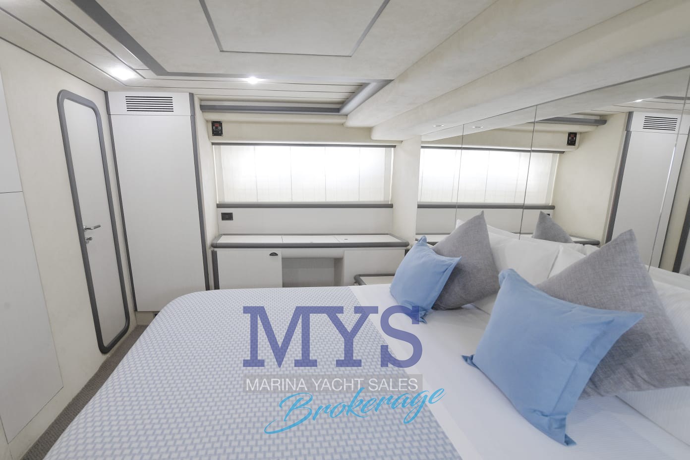 1997 Ferretti Yachts Ferretti 70 te koop (photo 15)
