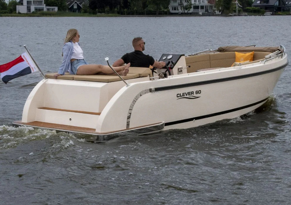 2026 Clever 60 Tender à vendre (photo 8)