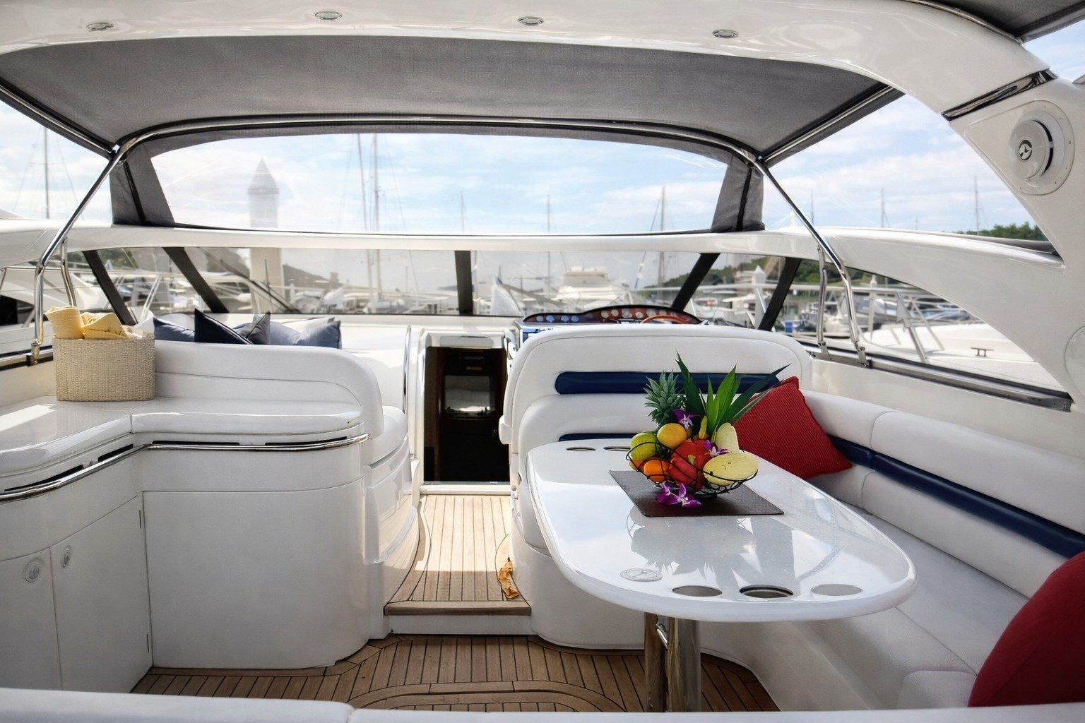 2002 Princess V50 for sale (photo 4)