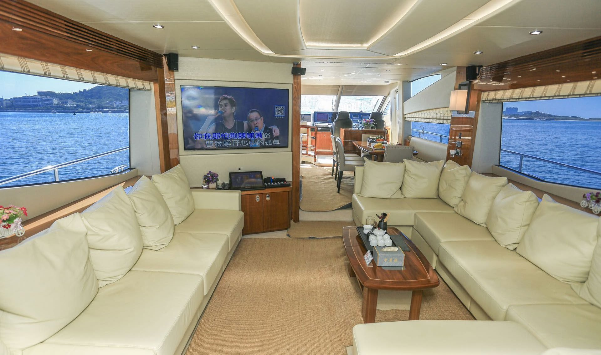 2015 Sunseeker 75 Yacht na sprzedaż (photo 4)