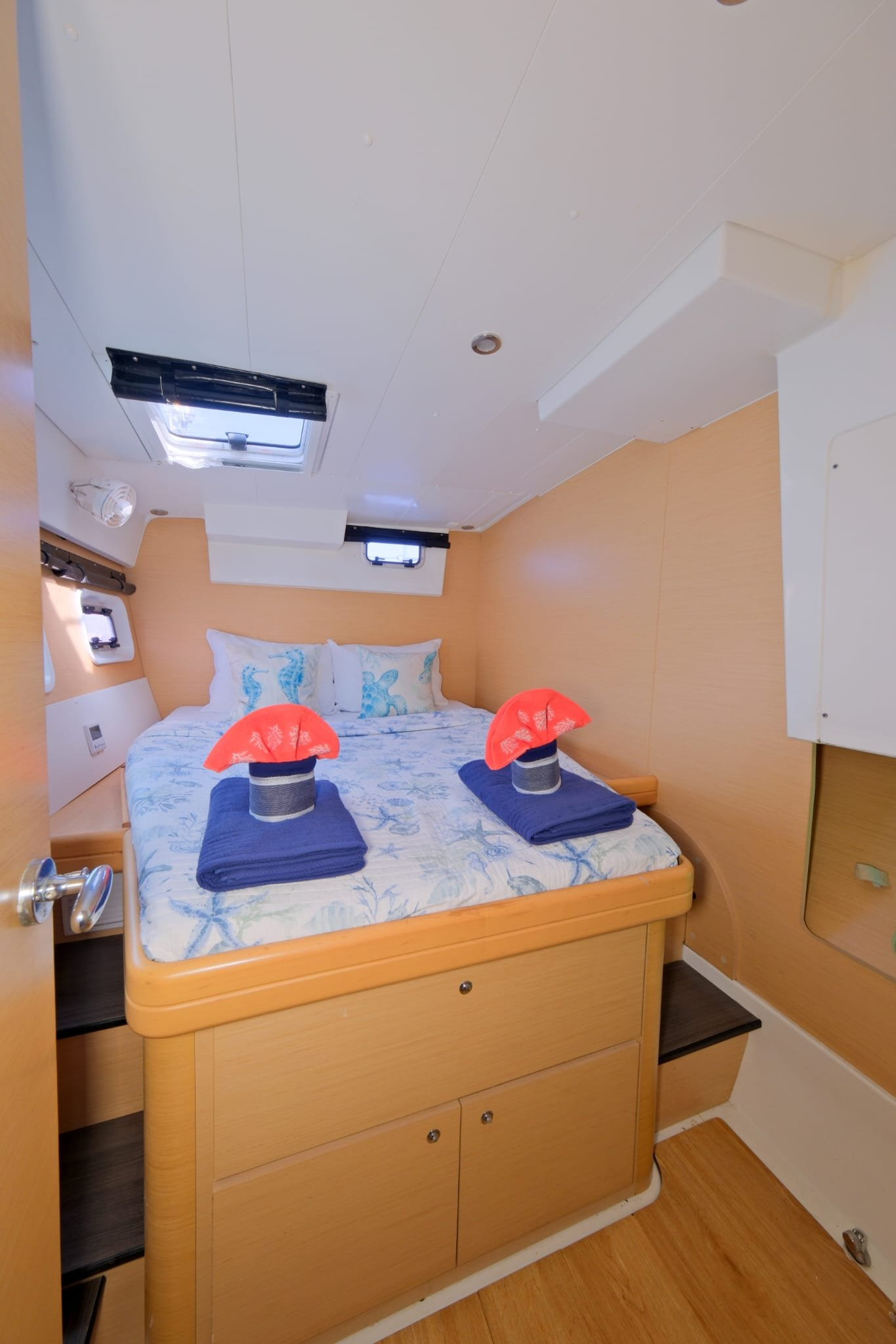 2015 LAGOON 42.1 te koop (photo 7)