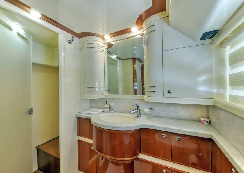 2025 Ferretti Ferretti na czarter (photo 12)