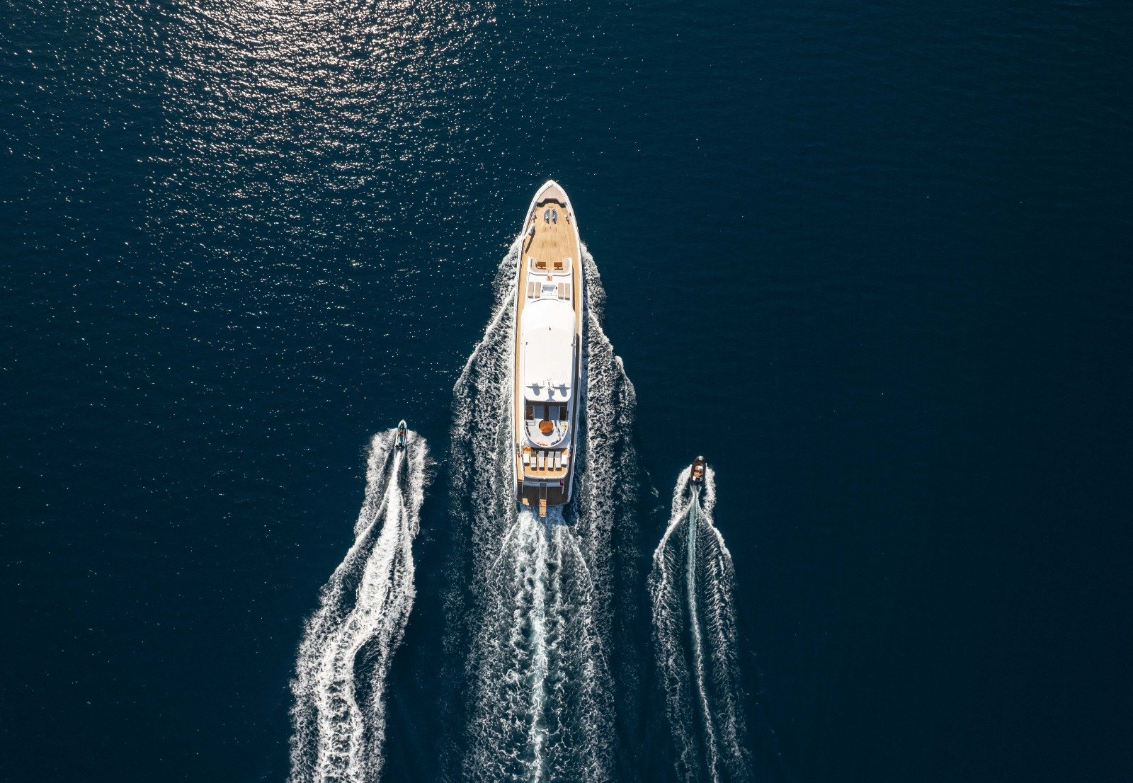 2022 Custom 42 Metre en alquiler (photo 32)