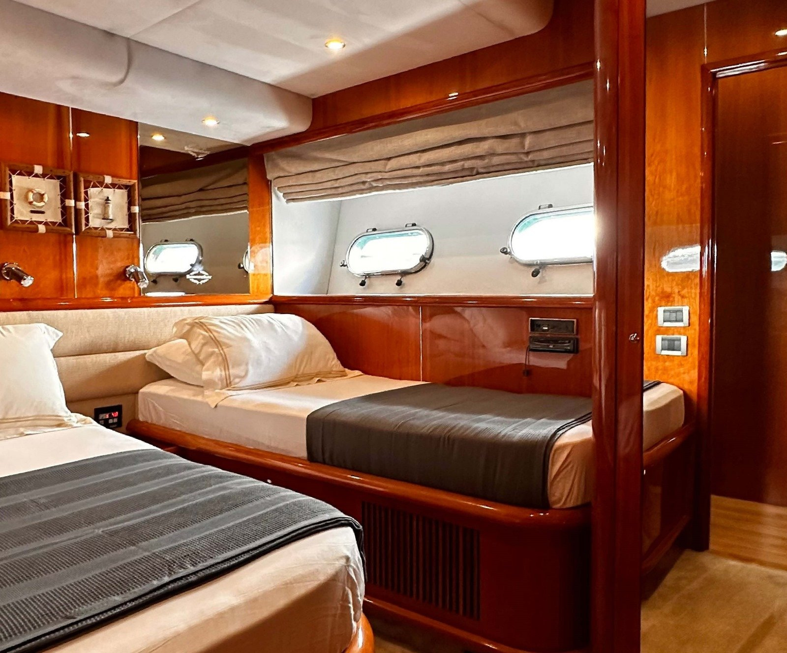 2025 Sunseeker 92 na czarter (photo 12)