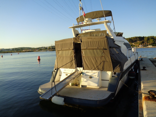 1992 Mochi Craft 43 Fly à vendre (photo 7)