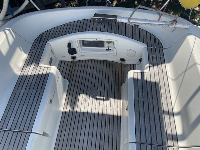 1995 Jeanneau Sun Odyssey 33.1 na sprzedaż (photo 19)
