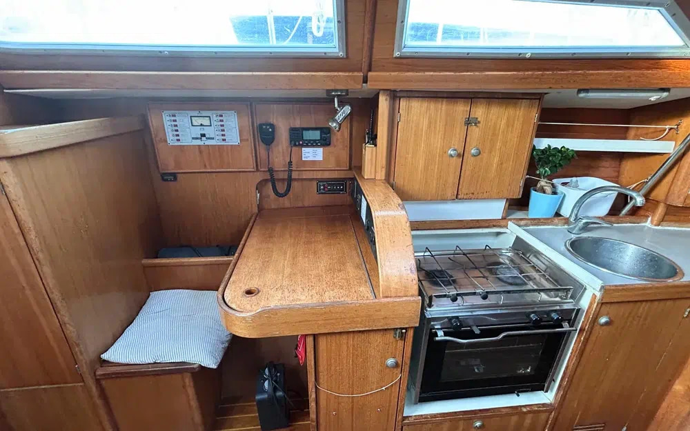 1995 Jeanneau Sun Odyssey 33.1 na sprzedaż (photo 31)
