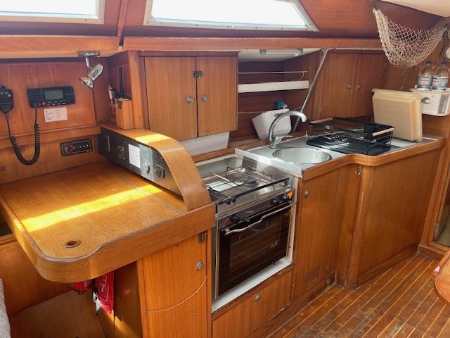 1995 Jeanneau Sun Odyssey 33.1 na sprzedaż (photo 33)