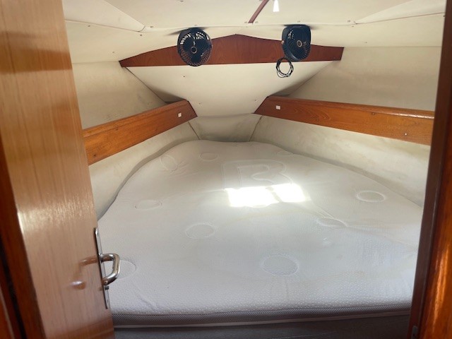 1995 Jeanneau Sun Odyssey 33.1 na sprzedaż (photo 35)