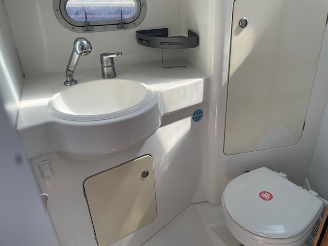 1995 Jeanneau Sun Odyssey 33.1 na sprzedaż (photo 36)