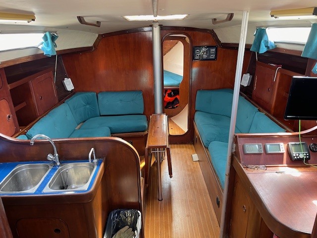 1982 Beneteau First 35 GTE for sale (photo 17)