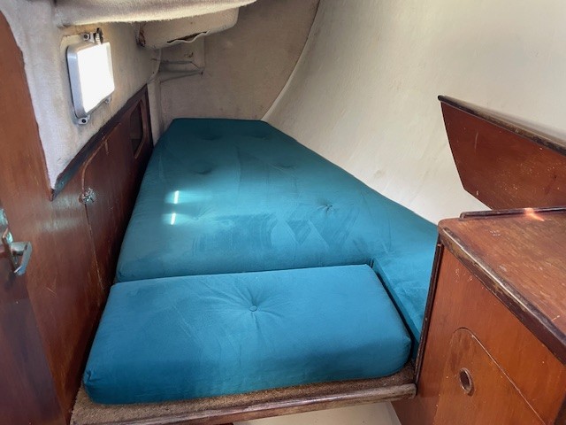1982 Beneteau First 35 GTE for sale (photo 24)